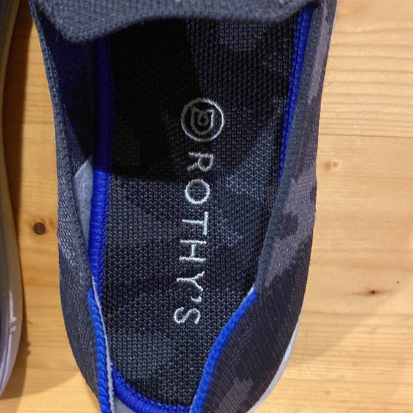 Rothy’s original slip on sneakers - Picture 5 of 7